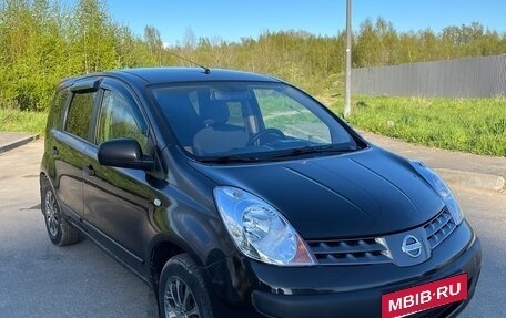 Nissan Note II рестайлинг, 2006 год, 550 000 рублей, 2 фотография