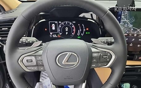Lexus NX, 2024 год, 5 900 000 рублей, 9 фотография