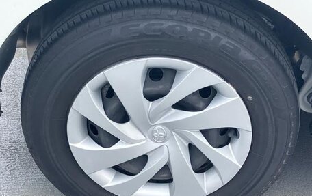 Toyota Yaris, 2022 год, 897 000 рублей, 10 фотография