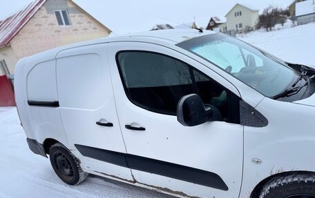 Peugeot Partner II рестайлинг 2, 2011 год, 410 000 рублей, 3 фотография
