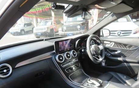 Mercedes-Benz C-Класс, 2019 год, 1 900 000 рублей, 23 фотография