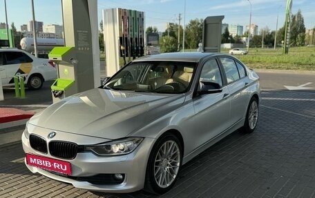 BMW 3 серия, 2013 год, 1 350 000 рублей, 5 фотография