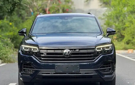 Volkswagen Touareg III, 2022 год, 5 610 131 рублей, 2 фотография