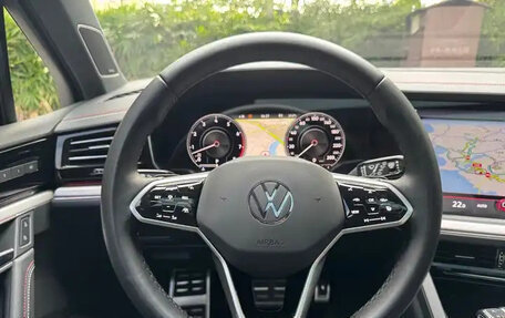 Volkswagen Touareg III, 2022 год, 5 610 131 рублей, 19 фотография