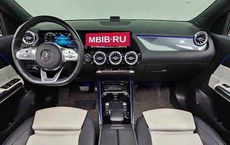 Mercedes-Benz GLA AMG, 2021 год, 2 810 000 рублей, 8 фотография