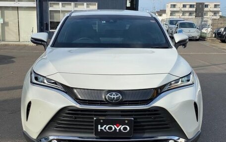 Toyota Harrier, 2021 год, 2 600 000 рублей, 4 фотография