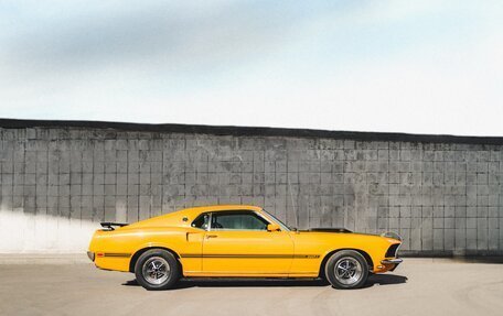 Ford Mustang VI рестайлинг, 1969 год, 17 500 000 рублей, 6 фотография