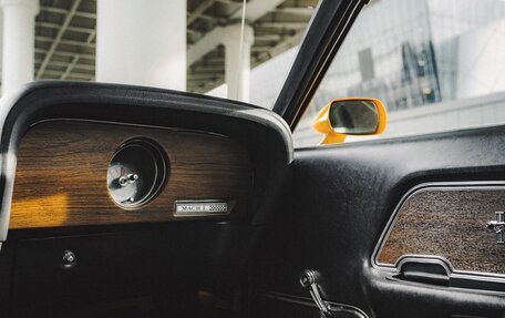 Ford Mustang VI рестайлинг, 1969 год, 17 500 000 рублей, 21 фотография