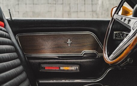 Ford Mustang VI рестайлинг, 1969 год, 17 500 000 рублей, 24 фотография
