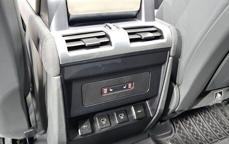 Land Rover Defender II, 2022 год, 6 113 100 рублей, 13 фотография