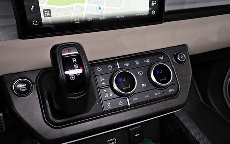 Land Rover Defender II, 2022 год, 6 113 100 рублей, 14 фотография