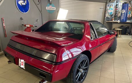 Pontiac Fiero, 1985 год, 2 300 000 рублей, 4 фотография