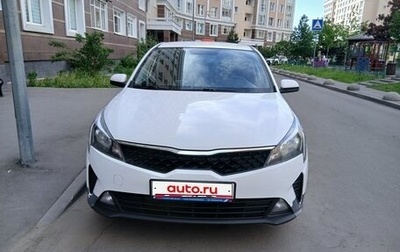 KIA Rio IV, 2021 год, 1 380 000 рублей, 1 фотография