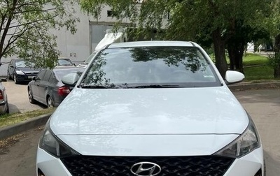 Hyundai Solaris II рестайлинг, 2021 год, 1 350 000 рублей, 1 фотография