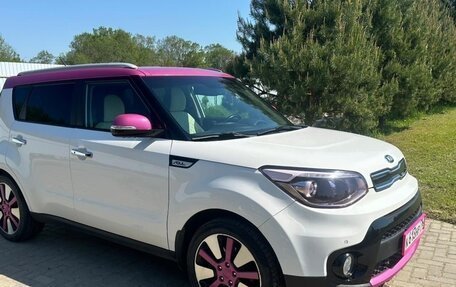 KIA Soul II рестайлинг, 2019 год, 1 950 000 рублей, 3 фотография