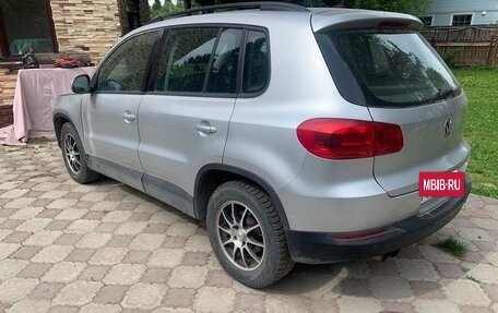 Volkswagen Tiguan I, 2012 год, 950 000 рублей, 2 фотография