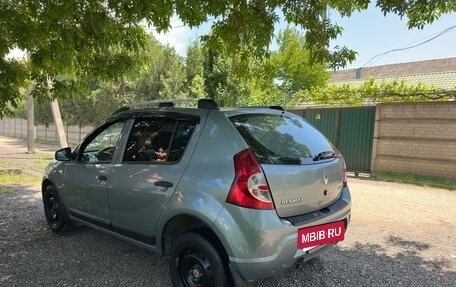 Renault Sandero I, 2010 год, 630 000 рублей, 4 фотография