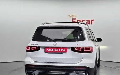 Mercedes-Benz GLB, 2021 год, 3 170 000 рублей, 4 фотография