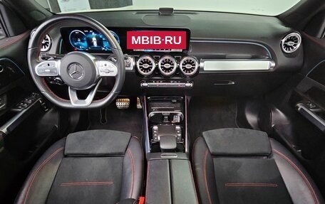 Mercedes-Benz GLB, 2021 год, 3 170 000 рублей, 9 фотография