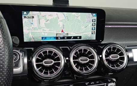 Mercedes-Benz GLB, 2021 год, 3 150 000 рублей, 14 фотография