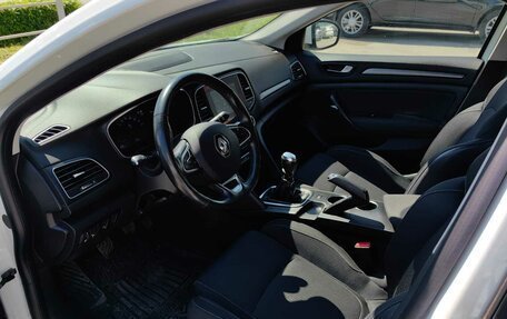 Renault Megane IV, 2021 год, 1 800 000 рублей, 9 фотография