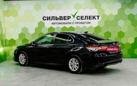 Toyota Camry, 2019 год, 3 000 000 рублей, 6 фотография