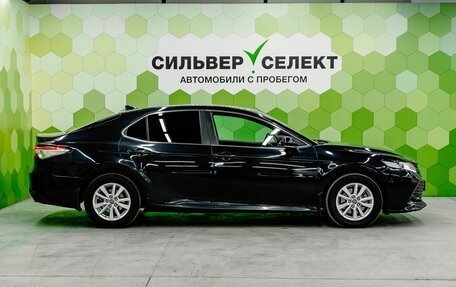 Toyota Camry, 2019 год, 3 000 000 рублей, 8 фотография