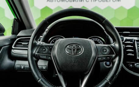 Toyota Camry, 2019 год, 3 000 000 рублей, 14 фотография