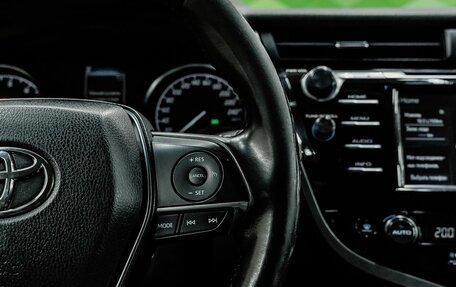 Toyota Camry, 2019 год, 3 000 000 рублей, 16 фотография