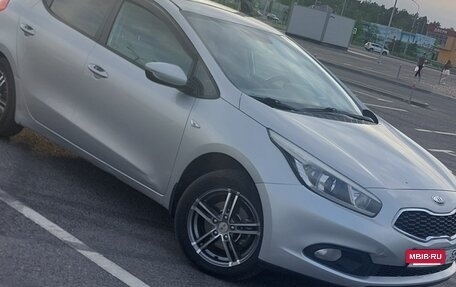 KIA cee'd III, 2013 год, 1 090 000 рублей, 2 фотография