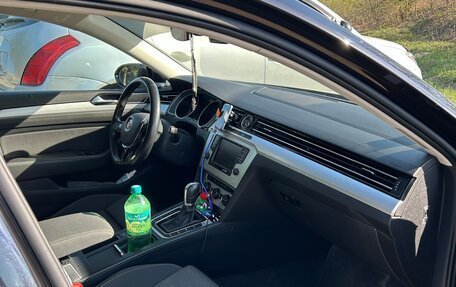 Volkswagen Passat B8 рестайлинг, 2014 год, 2 000 000 рублей, 7 фотография