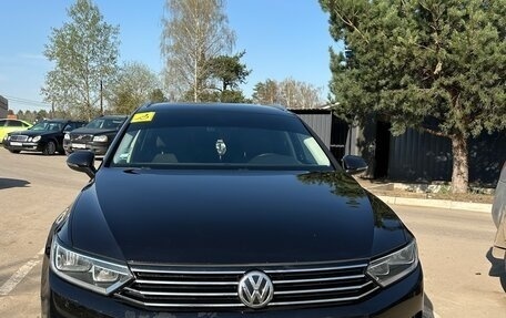 Volkswagen Passat B8 рестайлинг, 2014 год, 2 000 000 рублей, 6 фотография