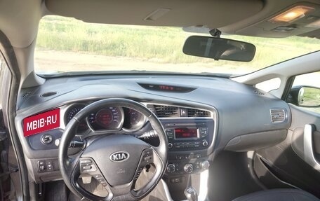 KIA cee'd III, 2017 год, 1 350 000 рублей, 22 фотография
