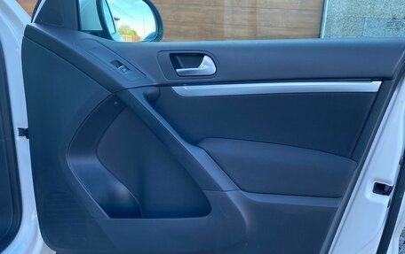 Volkswagen Tiguan I, 2011 год, 1 250 000 рублей, 10 фотография