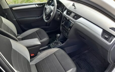 Skoda Rapid I, 2018 год, 1 200 000 рублей, 3 фотография