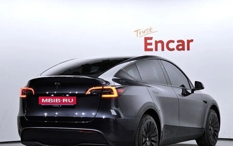 Tesla Model Y I, 2025 год, 4 840 000 рублей, 3 фотография