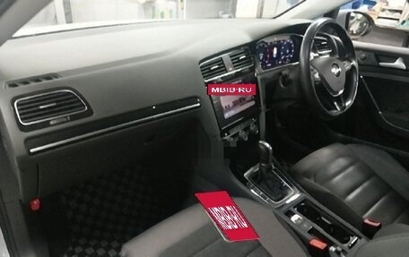 Volkswagen Golf VII, 2017 год, 1 400 000 рублей, 5 фотография