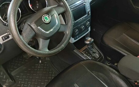 Skoda Yeti I рестайлинг, 2010 год, 850 000 рублей, 27 фотография