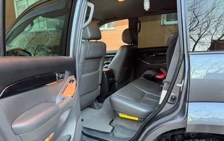 Toyota Land Cruiser Prado 120 рестайлинг, 2008 год, 2 750 000 рублей, 2 фотография