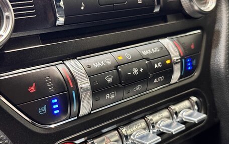 Ford Mustang VI рестайлинг, 2016 год, 4 099 900 рублей, 16 фотография