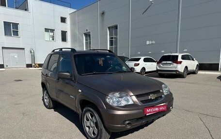 Chevrolet Niva I рестайлинг, 2012 год, 499 000 рублей, 3 фотография