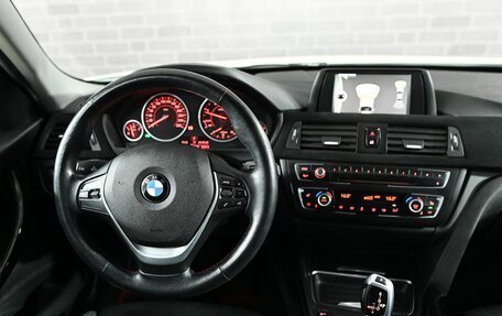 BMW 3 серия, 2013 год, 2 080 000 рублей, 16 фотография