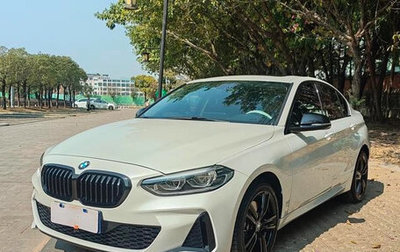 BMW 1 серия, 2022 год, 2 250 000 рублей, 1 фотография