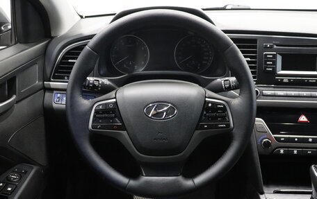 Hyundai Elantra VI рестайлинг, 2017 год, 1 383 000 рублей, 10 фотография