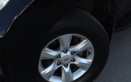 Toyota Land Cruiser Prado 150 рестайлинг 2, 2012 год, 2 239 000 рублей, 5 фотография