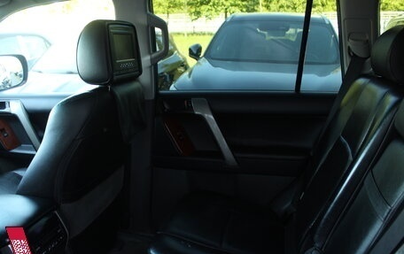Toyota Land Cruiser Prado 150 рестайлинг 2, 2012 год, 2 239 000 рублей, 16 фотография