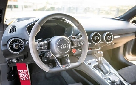Audi TT RS, 2022 год, 5 900 000 рублей, 11 фотография