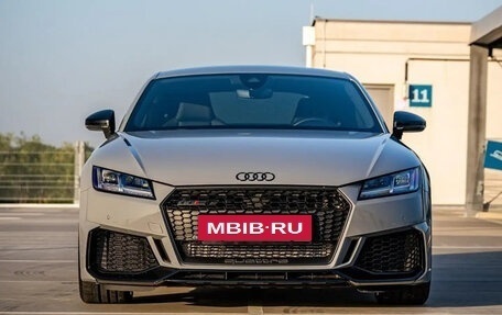 Audi TT RS, 2022 год, 5 900 000 рублей, 3 фотография