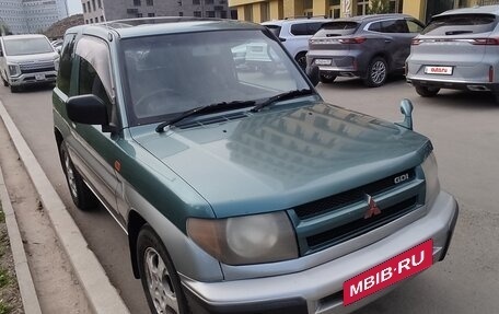 Mitsubishi Pajero iO, 1999 год, 500 000 рублей, 2 фотография