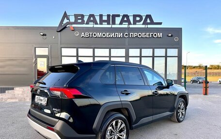 Toyota RAV4, 2024 год, 3 990 000 рублей, 7 фотография
